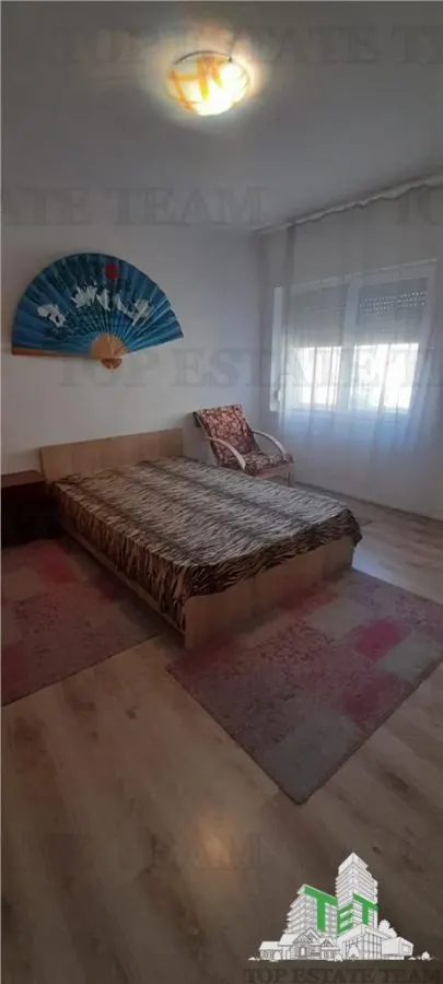 Unirii Marasesti apartament  in vila etaj 1/2 - foto 4