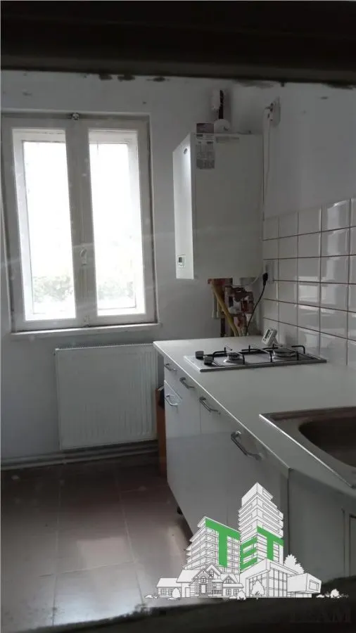 Casa 6 camere de inchiriat , activitate comerciala sau office , parcare, curte, 170 mpu  zona Gara Nord - foto 14