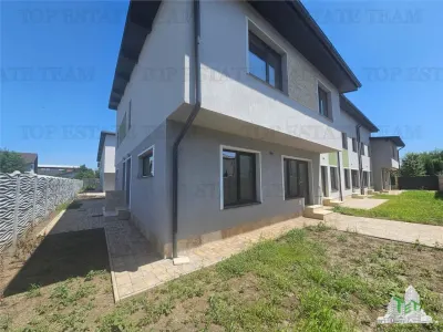 Vila 3 camere (colt insiruita) langa STB in Prel Ghencea - foto 1
