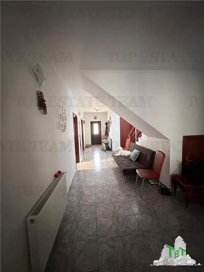 Casa Individuala cu Teren 1300 mp in Corbeanca - Zona Petresti - foto 10