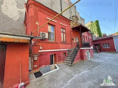 Apartament in vila de vanzare in zona Mosilor - Armeneasca - Bucuresti