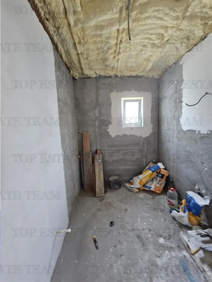 Domnesti/ Vanzare casa duplex stil mediteranean - foto 9