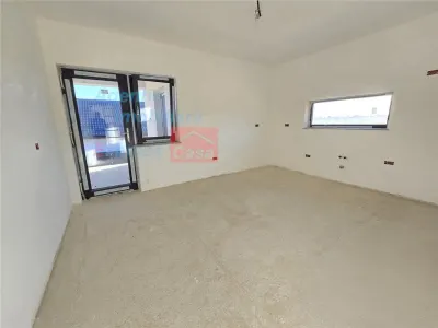 Finalizata si intabulata: casa noua, de vanzare, la Dumesti - foto 7