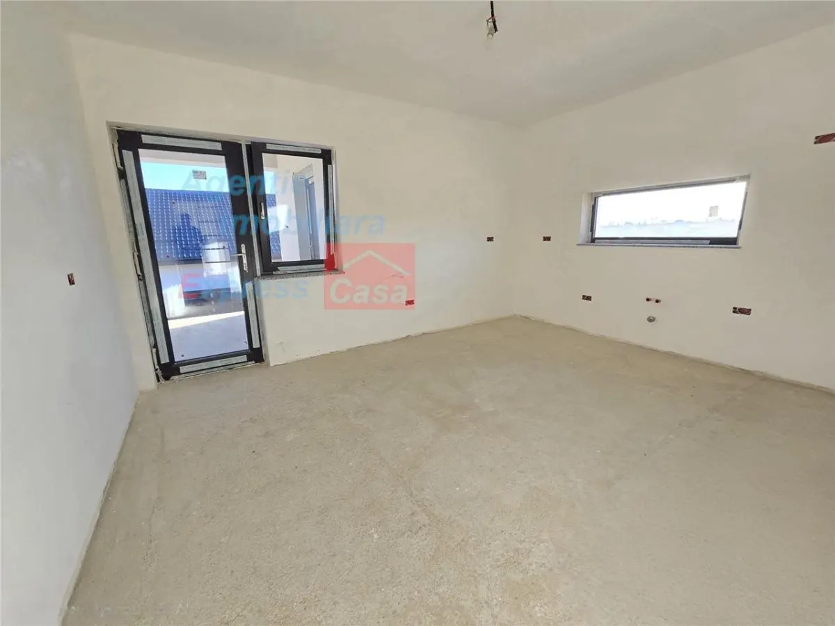 Finalizata si intabulata: casa noua, de vanzare, la Dumesti - foto 7
