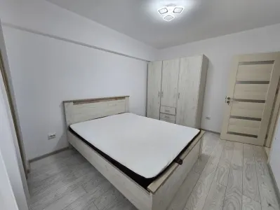 2 CAM BUCIUM INTABULAT MOBILAT UTILAT - Iasi