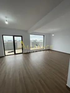 Casa individuala - 300 mp  - 5 camere - 3 bai - foto 16
