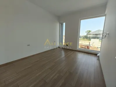 Casa Individuala - 4 camere - 2 bai  - 423 mp teren - foto 8