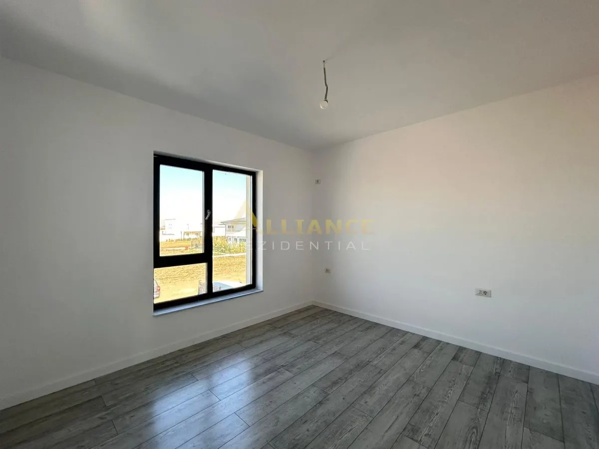 Casa Individuala de vanzare - Teren 350 mp | 4 camere - 3 bai - foto 18