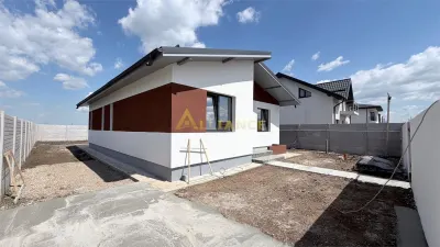 Casa Individuala - 3 camere - 2 bai - 430mp teren - foto 2