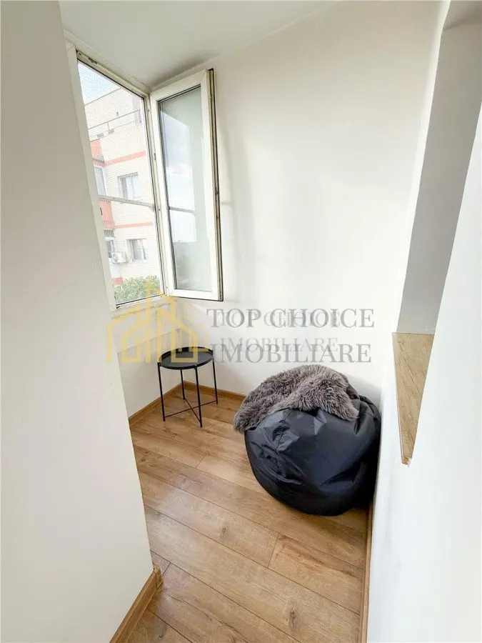GARSONIERA SPATIOASA RENOVATA - MOSILOR EMINESCU - ETAJ 7 - LINISTE TOTALA - foto 8