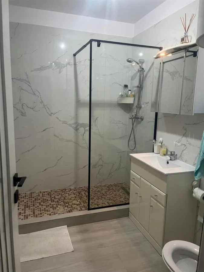 Studio complet utilat, Costinesti, zona Nibiru, 50 mp cu terasa amenajata - foto 1