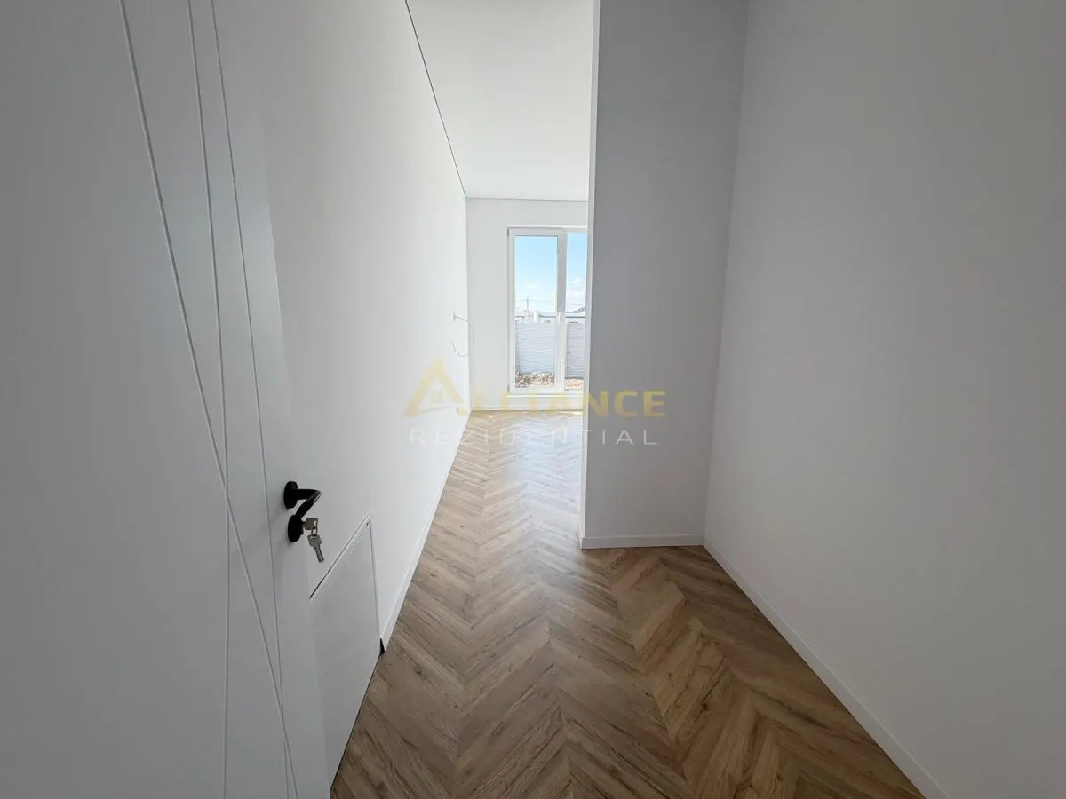Casa individuală parter ~ 4 camere ~ 2 băi + dressing ~ teren 371mp - foto 6