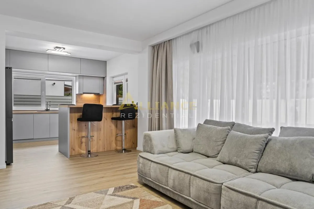 Casa individuala ~ P+1E+POD ~ 5 camere - 3 bai ~ 444 teren ~ Strada Miorita - foto 9