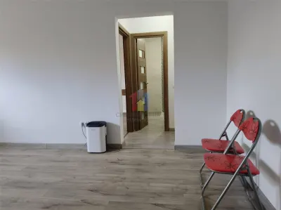 2 camere confort 1, parter cu imbunatatiri, Scolilor - foto 3
