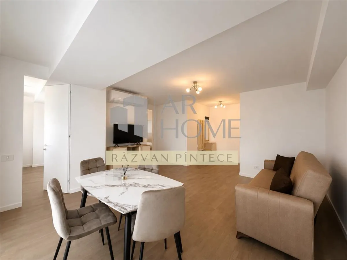 Apartament 2 camere, parcare, bloc Bucegi 12, ultracentral Ploiesti - foto 1