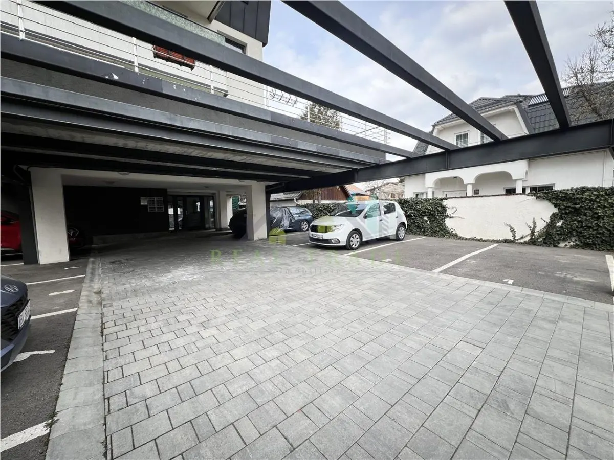 Apartament 2 camere decomandat mobilat lux zona Liceul de informatica - foto 15