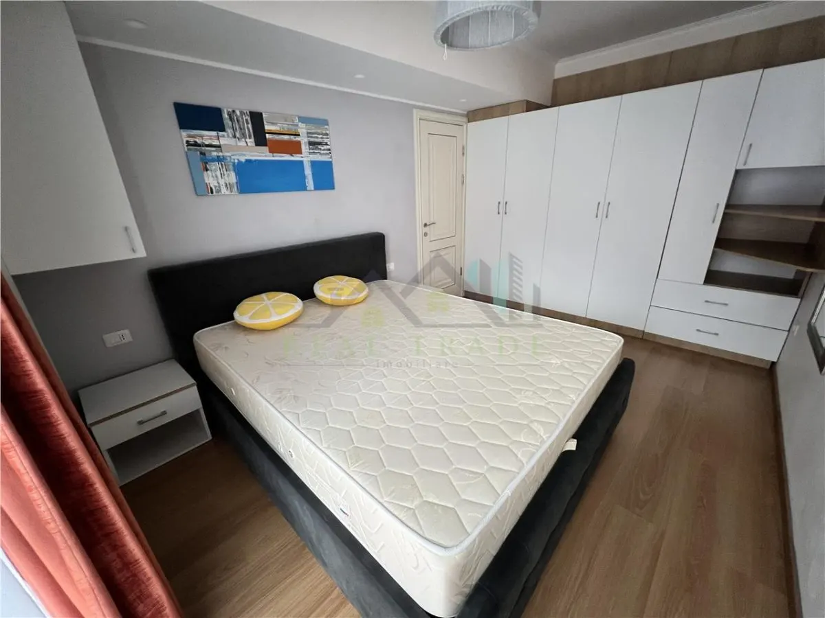 Apartament 2 camere decomandat mobilat lux zona Liceul de informatica - foto 6