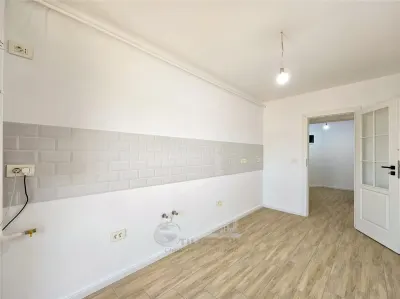 Apartament 3 camere, 81.45 mp â€“ Galata 0% comision - foto 3