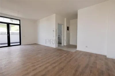 TORONTALULUI - BLOC NOU - 2 CAMERE - INCALZIRE POMPA DE CALDURA - PARCARE SUPRATERANA INCLUSA - foto 2