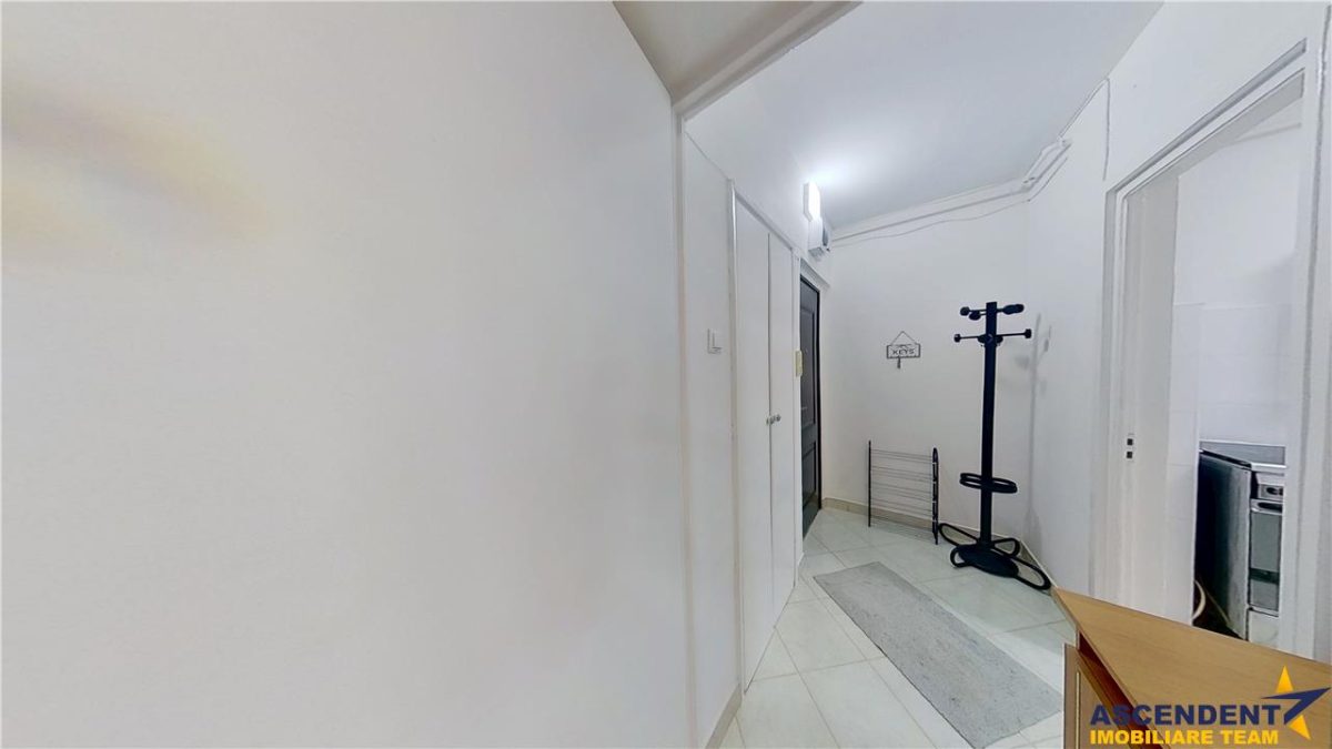 Apartament 2 camere,luminos,incadrat de liniste si verdele naturii,Ultracentral,Brasov. - foto 13