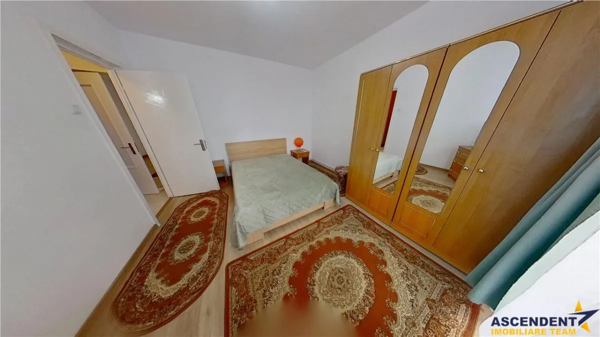 Apartament 2 camere,luminos,incadrat de liniste si verdele naturii,Ultracentral,Brasov. - foto 8