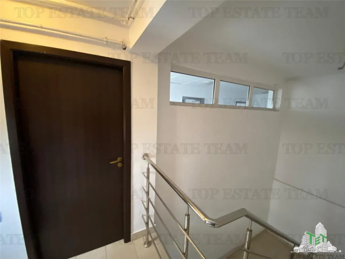 Apartament 2 camere spatioase , pozitionare excelenta si acces rapid metrou Aparatorii  Patriei - foto 9