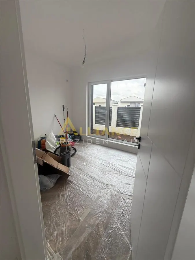 Casa individuala parter ~ 3 camere 2 bai ~ teren 426mp - foto 4