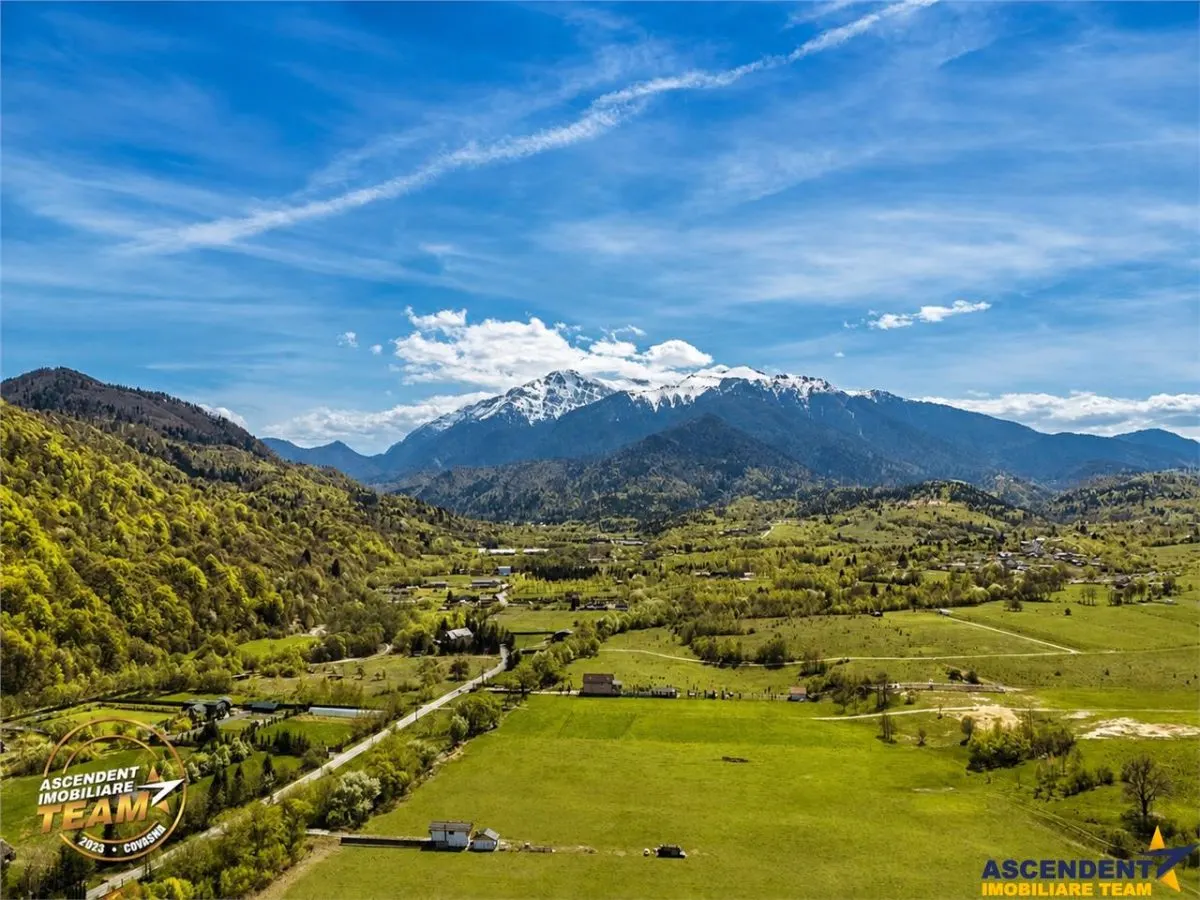 Resedinta privata la poalele Bucegilor, 350 mp, facilitati, 1.250 mp teren, Rasnov - foto 18