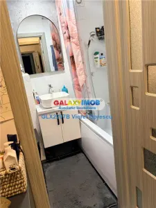 Apartament 3 camere, centrala proprie, renovat, mobilat , Titan - foto 4