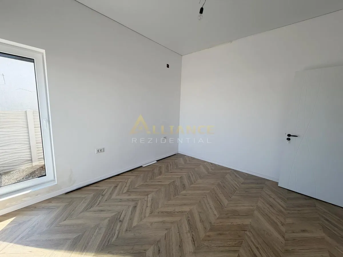 Casa individuală parter || 4 camere || 2 băi + dressing || teren 371mp - foto 3