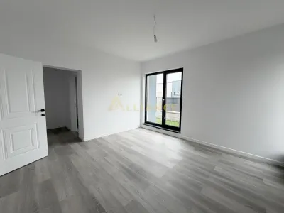 Casa individuala || 4 camere || 2 bai || 112mp utili + 470mp teren - foto 9