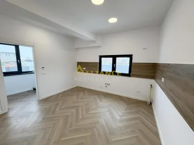 Vila individuala P+1E cu finisaje de lux || 4 camere 3 bai || 540mp teren - foto 13