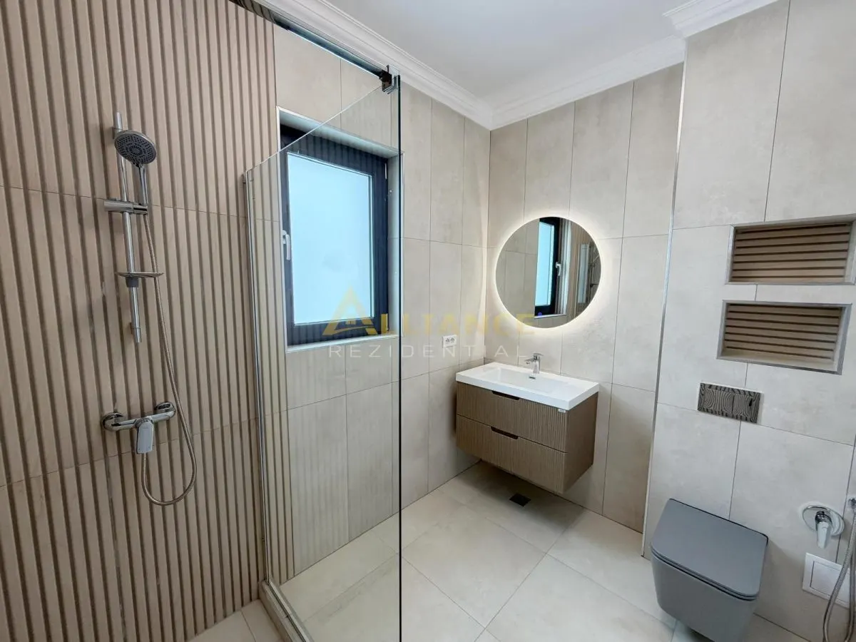 Vila individuala P+1E cu finisaje de lux || 4 camere 3 bai || 540mp teren - foto 8