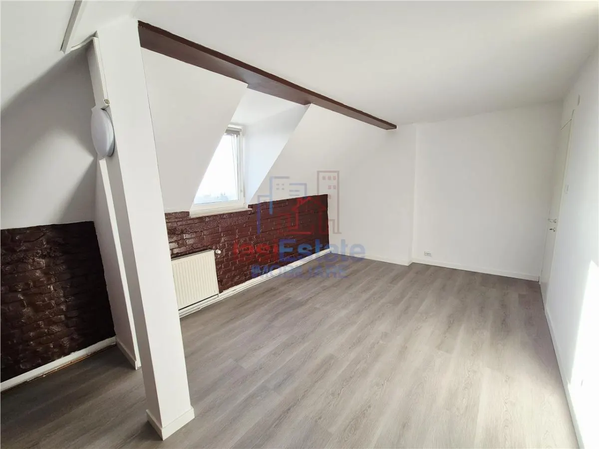 Apartament cu 3 camere de vanzare - foto 7