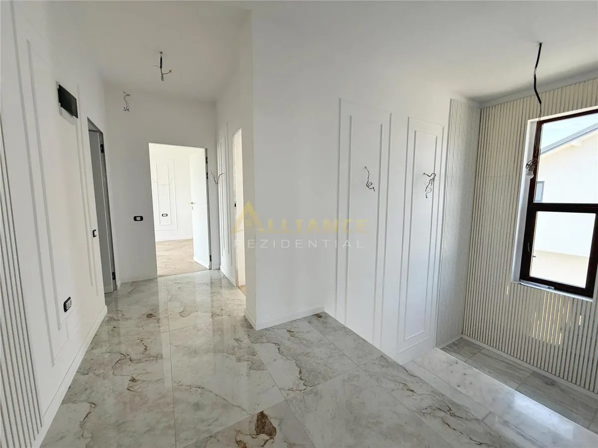 Vila individuala P+1E - 5 camere - 3 bai + dressing - Ideal Villas - foto 10
