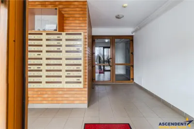 FILM!Apartament 3 camere,2 bai, decomandat,accesorizat,parcare privata,Tractorul- Brasov. - foto 12