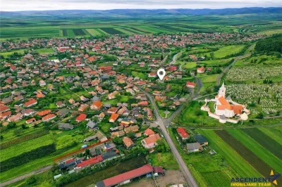 Casa rustica, cu teren roditor de peste 1.000mp, Sanzieni, Covasna - foto 2