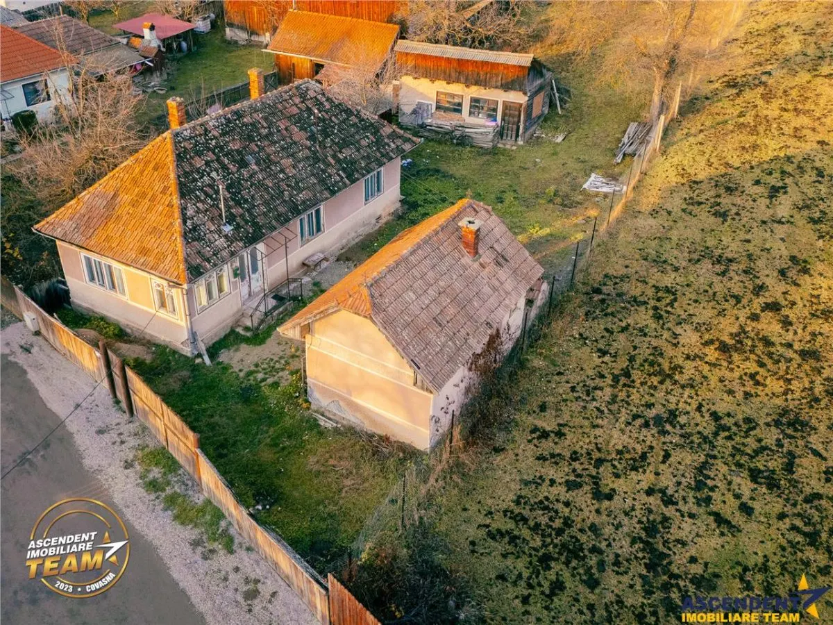 Casa rustica, cu teren roditor de peste 1.000mp, Sanzieni, Covasna - foto 21
