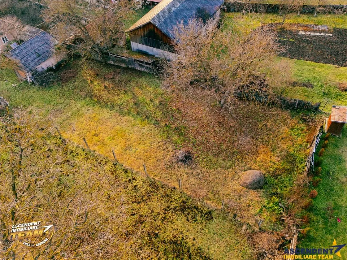 Casa rustica, cu teren roditor de peste 1.000mp, Sanzieni, Covasna - foto 7