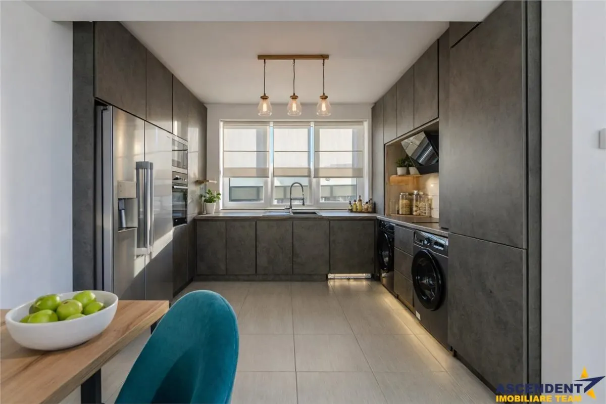 Penthouse spatios, luminos, terasa generoasa, Maurer, Tractorul, Brasov. - foto 2