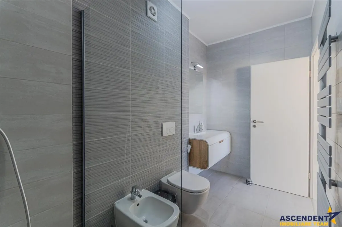 Penthouse spatios, luminos, terasa generoasa, Maurer, Tractorul, Brasov. - foto 24