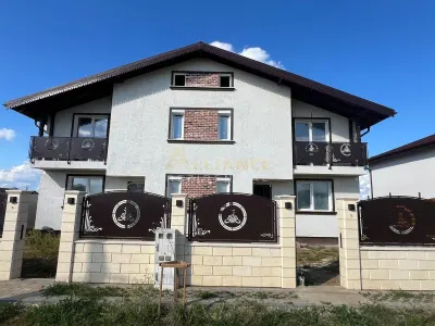 Duplex  - 3 camere -2 bai - pod -teren 325 mp - Berceni