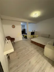 Apartament 2 camere gata de mutare Aparatorii Patriei - foto 9