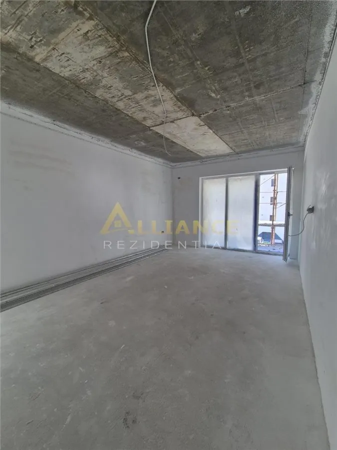 Metrou Aparatorii Patriei Ap 2 Cam decomandat 65 MP - foto 1