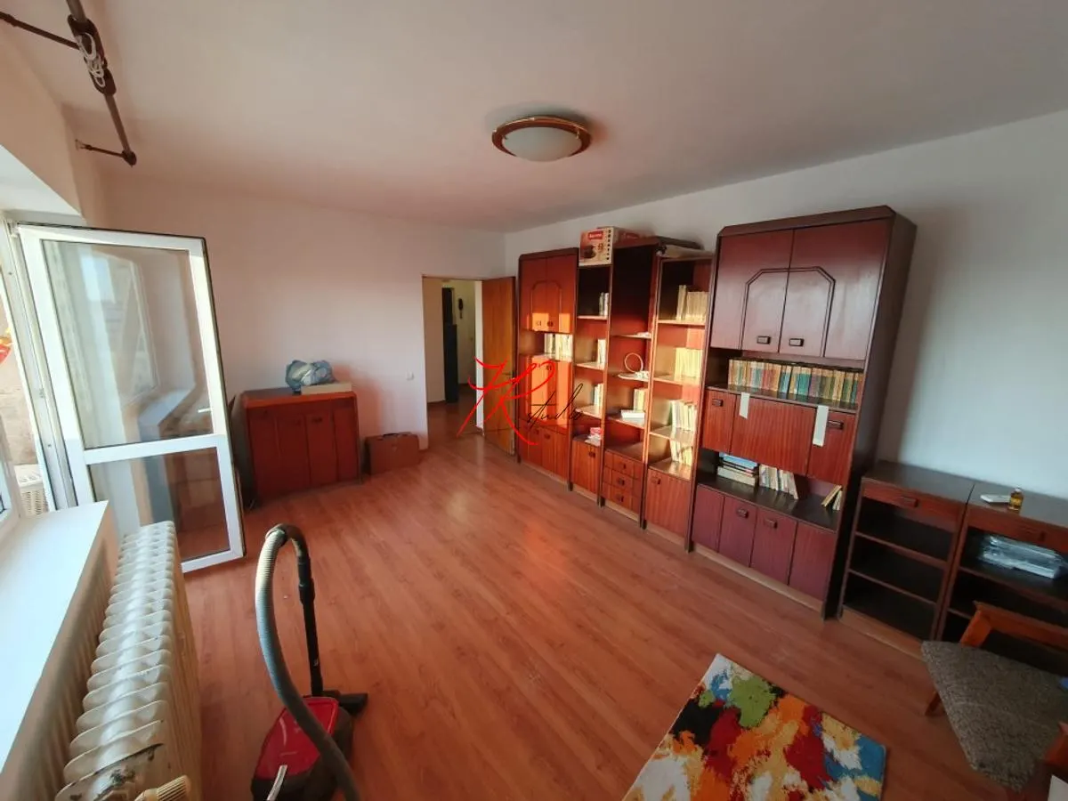 Vanzare apartament 4 camere decomandat Pantelimon - foto 8