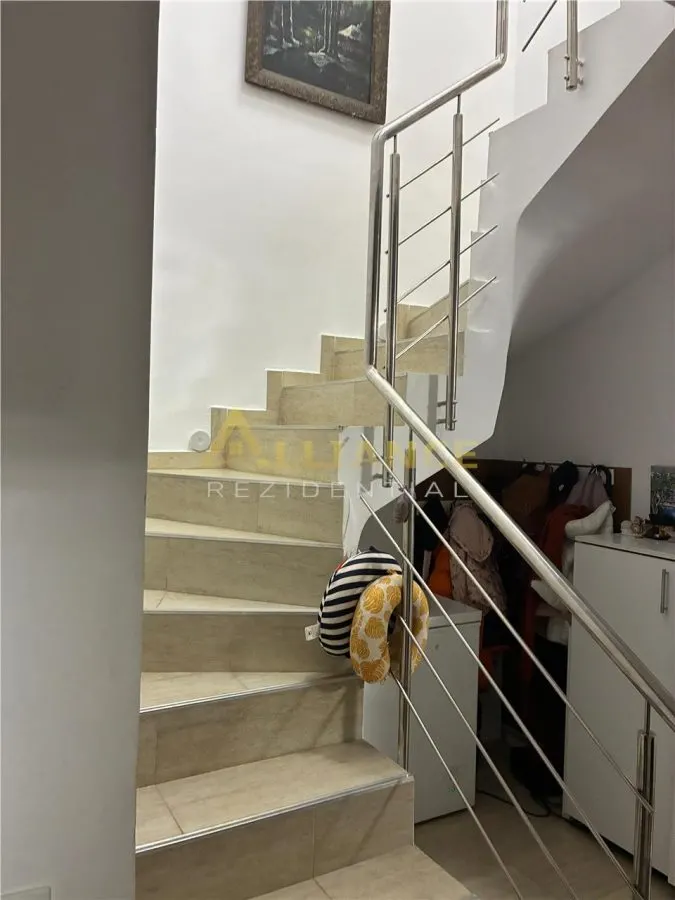 Vila duplex ~ 4 camere ~ Mobilata-utilata - foto 11