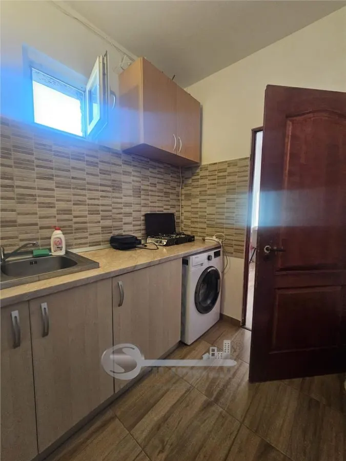 Cameră cămin 20 mp, mobilată, etaj 3 â€“ Dacia (Biserica Catolică), ideal investiție - foto 4