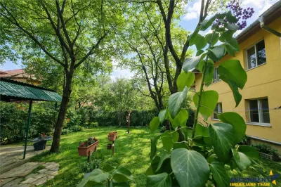 Imobil cu gradina verde in cartier linistit, Tractorul Brasov - Brasov