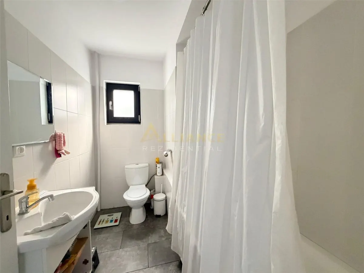 Casa tip duplex ||4 camere 2 bai || teren 200mp || 200m de bulevard - foto 7