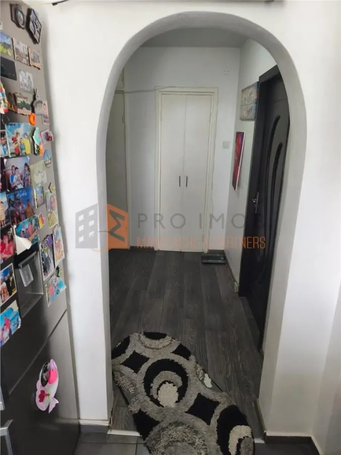 Apartament 2 camere cf 1 decomandat zona Crang - foto 15